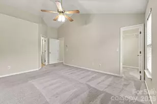 12806 English Walnut Ln, Charlotte, NC 28215 - Photo 15