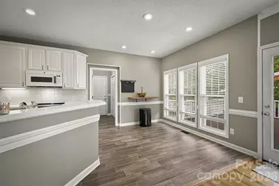 2183 13th Street Court NE, Hickory, NC 28601 - Photo 9