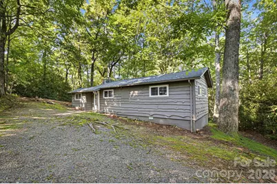 7036 Rhododendron Drive, Newland, NC 28657 - Photo 3