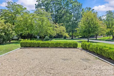 2025 Sharon Road, Charlotte, NC 28207 - Photo 23