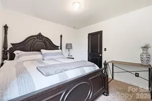 1718 Aldershot Ct, Dallas, NC 28034 - Photo 19