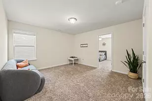 6918 Barefoot Forest Dr, Charlotte, NC 28269 - Photo 19