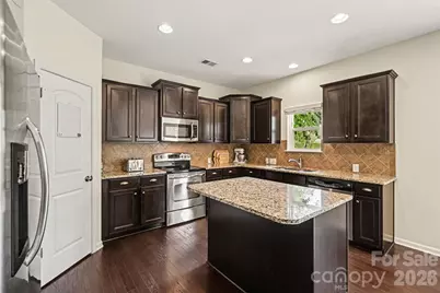 6918 Barefoot Forest Drive, Charlotte, NC 28269 - Photo 9