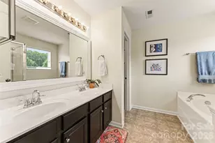 6918 Barefoot Forest Dr, Charlotte, NC 28269 - Photo 15
