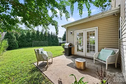 6918 Barefoot Forest Drive, Charlotte, NC 28269 - Photo 23