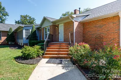411 Cherokee National Highway, Gaffney, SC 29341 - Photo 31