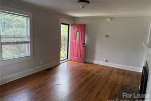 1117 13th Ave NW, Hickory, NC 28601 - Photo 5