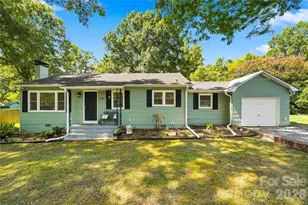8008 Chapman St, Charlotte, NC 28216 - Photo 1