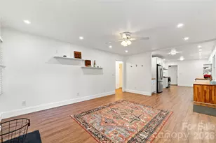 8008 Chapman St, Charlotte, NC 28216 - Photo 9