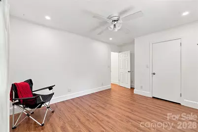8008 Chapman Street, Charlotte, NC 28216 - Photo 33