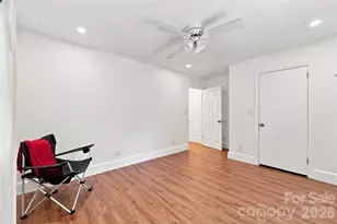 8008 Chapman St, Charlotte, NC 28216 - Photo 33