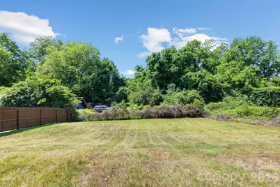 4828 Gilmore Drive, Charlotte, NC 28209 - Photo 23