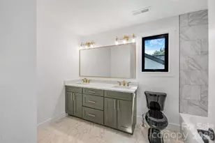 138 Shiloh Rd, Asheville, NC 28803 - Photo 35