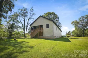 1013 37th St SW, Hickory, NC 28602 - Photo 21