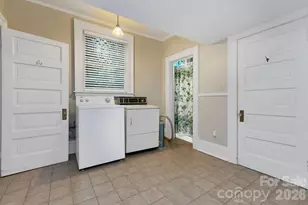 208 Probart St, Brevard, NC 28712 - Photo 29