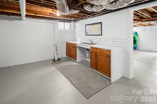 33 Maywood Rd, Asheville, NC 28804 - Photo 25