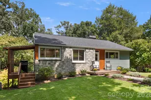 33 Maywood Rd, Asheville, NC 28804 - Photo 1