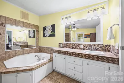 6215 Barclay Lane, Clover, SC 29710 - Photo 15