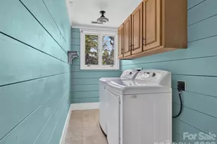 73 Redwood St, Brevard, NC 28712 - Photo 23