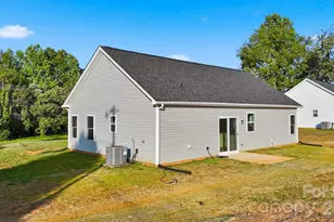 128 N Main St, Granite Falls, NC 28630 - Photo 27