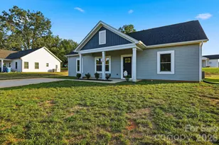 128 N Main St, Granite Falls, NC 28630 - Photo 31