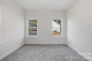 128 N Main St, Granite Falls, NC 28630 - Photo 21