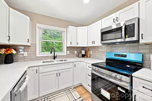 1720 Valwood St, Kannapolis, NC 28083 - Photo 11