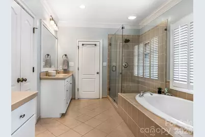 2808 Gablestone Way, Charlotte, NC 28207 - Photo 17