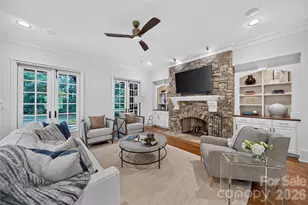 229 Wrenwood Ln, Charlotte, NC 28211 - Photo 15