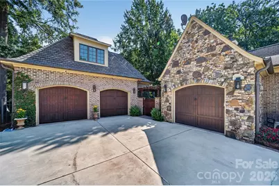 229 Wrenwood Lane, Charlotte, NC 28211 - Photo 45