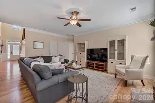 608 Cedar Trace Dr, Lake Wylie, SC 29710 - Photo 9