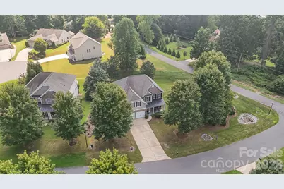 608 Cedar Trace Drive, Lake Wylie, SC 29710 - Photo 3