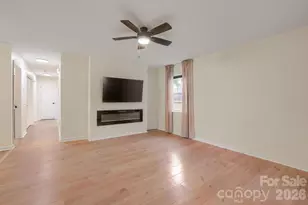 3216 Lasalle St, Charlotte, NC 28216 - Photo 3
