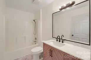 3216 Lasalle St, Charlotte, NC 28216 - Photo 13