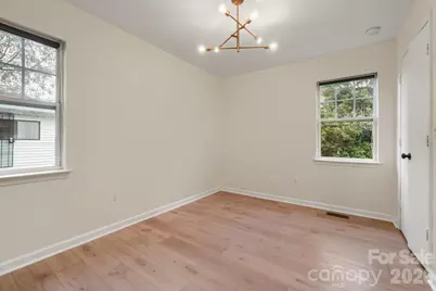 3216 Lasalle Street, Charlotte, NC 28216 - Photo 11