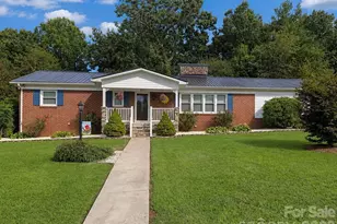 105 Merrywood Dr, Lenoir, NC 28645 - Photo 1