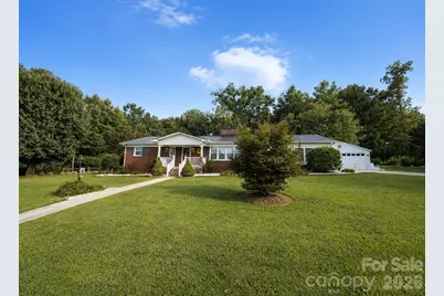 105 Merrywood Drive, Lenoir, NC 28645 - Photo 3
