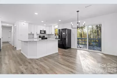 1185 10th Street Place NW, Hickory, NC 28601 - Photo 11