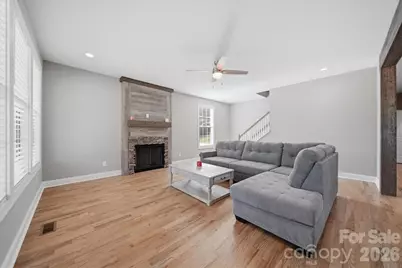 135 Maplewood Court, Hudson, NC 28638 - Photo 7