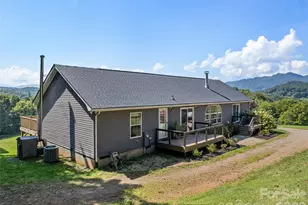 90 Blueberry Hill Dr, Clyde, NC 28721 - Photo 39