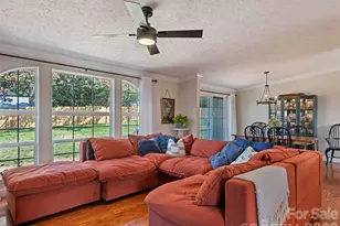 90 Blueberry Hill Dr, Clyde, NC 28721 - Photo 11