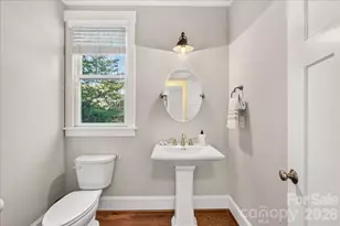 2133 Chatham Ave, Charlotte, NC 28205 - Photo 11