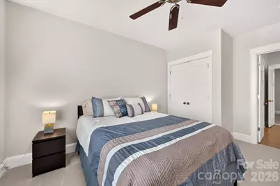 2133 Chatham Avenue, Charlotte, NC 28205 - Photo 35