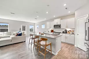12028 Grinstead Ln, Charlotte, NC 28278 - Photo 5