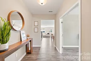 12028 Grinstead Ln, Charlotte, NC 28278 - Photo 15