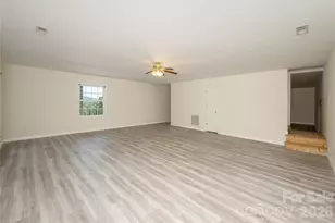 219 Greens View Dr, Horse Shoe, NC 28742 - Photo 23