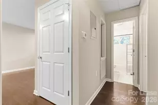 2012 Ibis Ct, Charlotte, NC 28205 - Photo 17