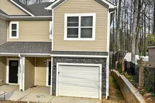 2026 McDonald Dr, Charlotte, NC 28216 - Photo 1