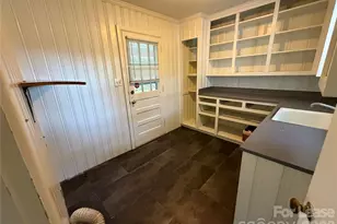 608 Margaret Dr, Statesville, NC 28677 - Photo 9