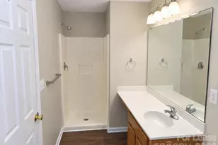 6126 Patric Alan Ct, Charlotte, NC 28216 - Photo 9